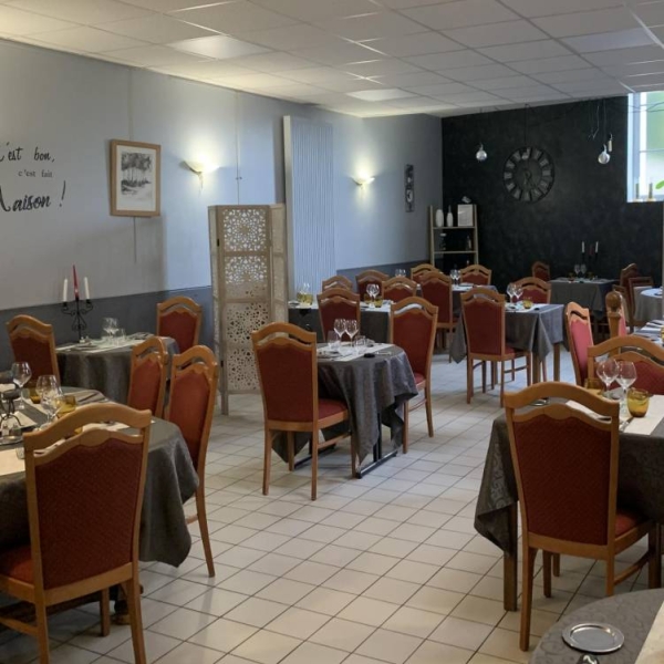 Auberge Du Cheval Blanc - Restaurant Beaumont-Pied-de-Bœuf - bon restaurant BEAUMONT-PIED-DE-BOEUF