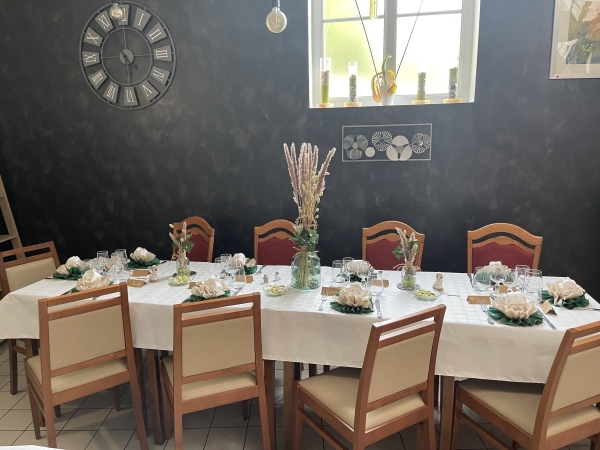 L'HÔtel - Auberge Du Cheval Blanc - restaurant BEAUMONT-PIED-DE-BOEUF - Restaurant Jupilles