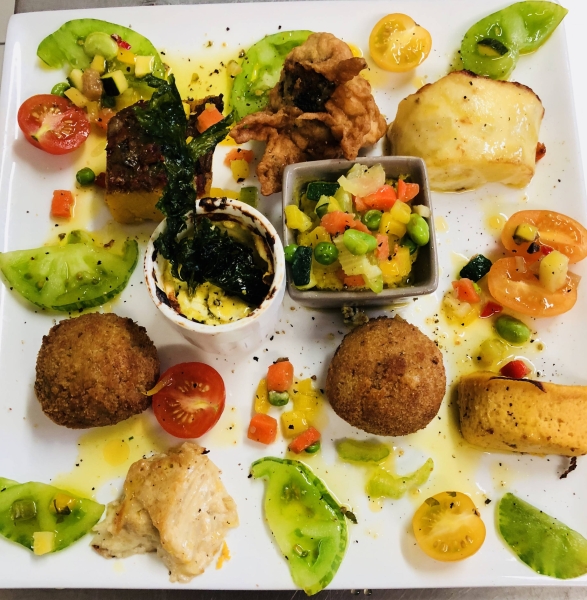 L'HÔtel - Auberge Du Cheval Blanc - restaurant BEAUMONT-PIED-DE-BOEUF - restaurant a faire BEAUMONT-PIED-DE-BOEUF