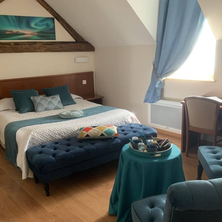 L'HÔtel - Auberge Du Cheval Blanc - restaurant BEAUMONT-PIED-DE-BOEUF - Restaurant Mayet